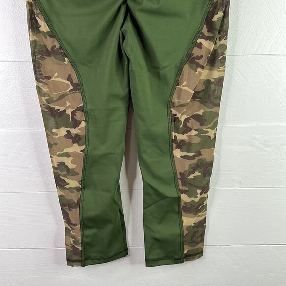 ABS2B Olive Green Camo Mesh Camouflage Butt Enhancer Workout Capris Size Large - Picture 4 of 10